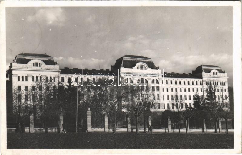 1940 Marosvásárhely, Targu Mures; Katonai alreáliskola / Hungarian military school