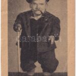 Pista bácsitól a világ legkisebb emberétől, aki 67 éves és 65 cm magas / Smallest man of the world (non PC) (fa)