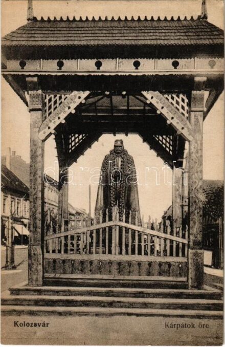 Kolozsvár, Cluj; Kárpátok őre szobor / statue