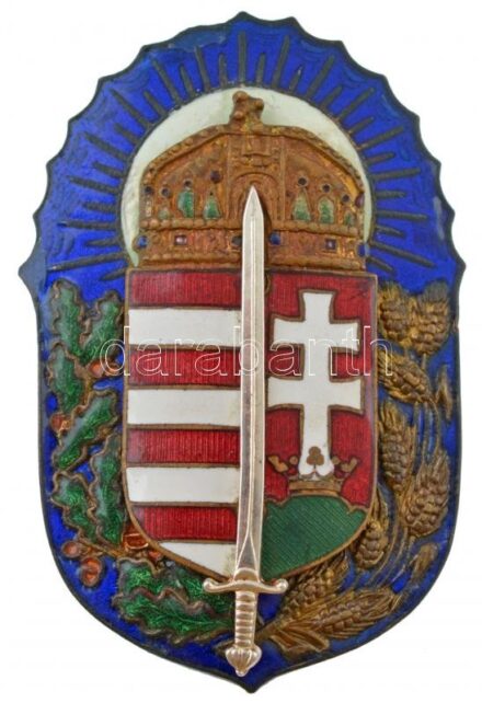 1920. 'Vitézi Jelvény' zománcozott bronz jelvény, ezüst kard feltéttel, hátlapon ferde kitűzőpántokkal, 'JEROUSCHEK BPEST SEMMELWEIS U. 7.' gyártói jelzéssel, duplaveret (57x37mm) T:1 - zománchibák / Hungary 1920. 'Badge of the Order