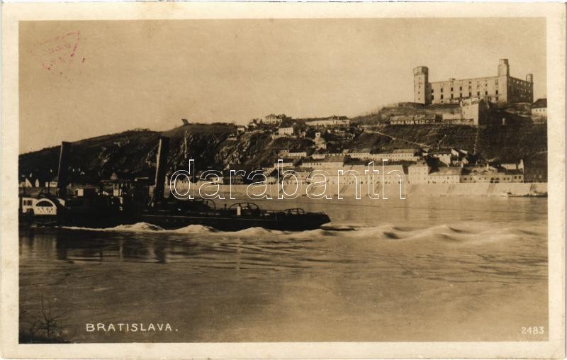 Pozsony, Pressburg, Bratislava; 'VÁCZ' (hajó neve áthúzva) oldalkerekes gőzhajó a várnál / Hungarian passenger steamship (strikethrough name) with castle. Foto-Fon Aktinosa, photo