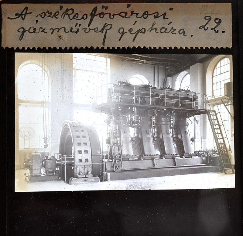 cca 1900 Budapest székesfővárosi eletromos művek turbógenerátora, a székesfővárosi gázművek gépháza 2 db üveg dia 8x8 cm - Image 2