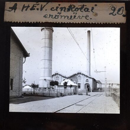 cca 1900 Budapest a HÉV cinkotai erőműve. Üveg dia. 8x8 cm