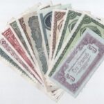 11db vegyes magyar, nagyrészt pengő bankjegy tétel, közte 1944. 5P 'A Vöröshadsereg Parancsnoksága' T:III