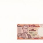 Kolumbia 1989. 100P felbélyegzett borítékban, bélyegzéssel T:I Kolumbia 1989. 100 Pesos in envelope with stamp and cancellation C:UNC - Image 2