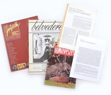 Vegyes nyomtatvány tétel, művészeti és történeti témában,5 db: Belvedere Műkereskedelmi és Művészeti folyóirat II/1990/3.; 1996 Új Művészet VII. évf. 10. sz.; Gyűjtők. 2001/3-4. Sinkó Katalin: Árpád versus Saint