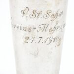 Ezüst (Ag) keresztelőpohár, vésett felirattal, jelzett, 1910 körül, m: 8,5 cm, nettó: 50 g