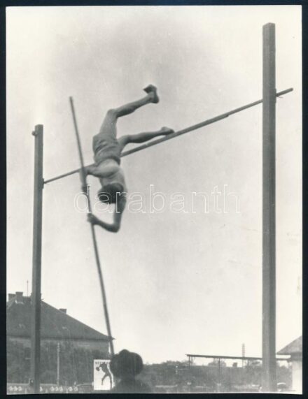 cca 1919 Rúdugró, Kerny István budapesti fotóművész hagyatékából 1 db későbbi nagyítás (cca 1980), ezüst zselatinos fotópapíron, 17x13 cm