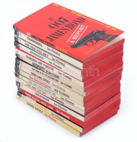 Ian Fleming: James Bond műveinek 14 kötete: Casino Royale, Doctor No, From Russia with love, Goldfinger, Live and let die, The spy who loved me, You only live twice, Thrilling cities, The man with the golden gun, Octopussy, Diamonds are forever,