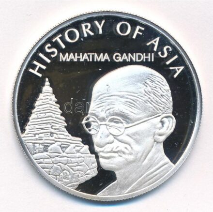 Cook-szigetek 2004. 1$ ezüstözött sárgaréz 'Ázsia történelme - Mahatma Gandhi' kapszulában, tanúsítvánnyal T:PP Cook Islands 2004. 1 Dollar silver plated brass 'History of Asia - Mahatma Gandhi' in capsule with certificate C:PP