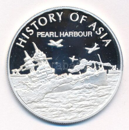 Cook-szigetek 2004. 1$ ezüstözött sárgaréz 'Ázsia történelme - Pearl Harbour' kapszulában, tanúsítvánnyal T:PP fo. Cook Islands 2004. 1 Dollar silver plated brass 'History of Asia - Pearl Harbour' in capsule with certificate C:PP fo.