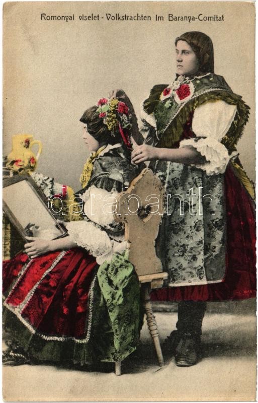 Romonyai viselet / Volkstrachten im Baranya Comitat / Hungarian folklore (ázott / wet damage)