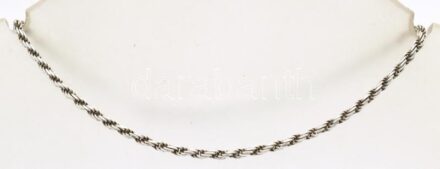 Ezüst(Ag) walles karkötő, jelzett, h: 19 cm, nettó: 2,4 g