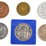 6db klf modern magyar emlékérem és zseton, közte 'Rodolfo / Vigyázat csalok' Al zseton (33mm) T:1-,2
