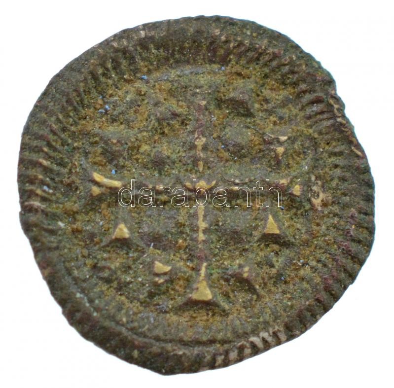 1116-1131. Denár Ag 'II. István' (0,29g) T:2 Hungary 1116-1131. Denar Ag 'Stephen II' (0,29g) C:XF Huszár: 76., Unger I.: 42.