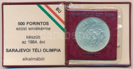 1984. 500Ft Ag 'Sarajevoi Téli Olimpia' eredeti tokban, tanúsítvánnyal T:1 patina Adamo EM76