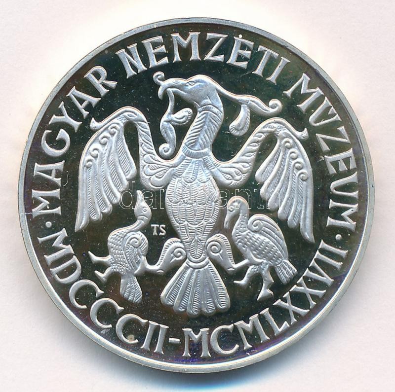 1977. 200Ft Ag 'Nemzeti Múzeum' T:1- (eredetileg PP) ujjlenyomatos Adamo EM55