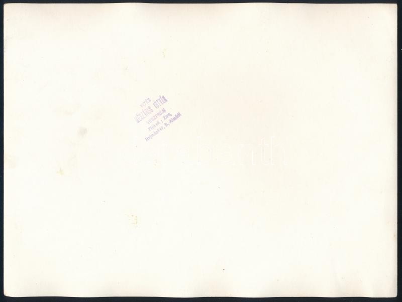 1938 A Szent Jobb Veszprémben, vitéz Mészáros István pecséttel jelzett fotója, 18×24 cm - Image 2