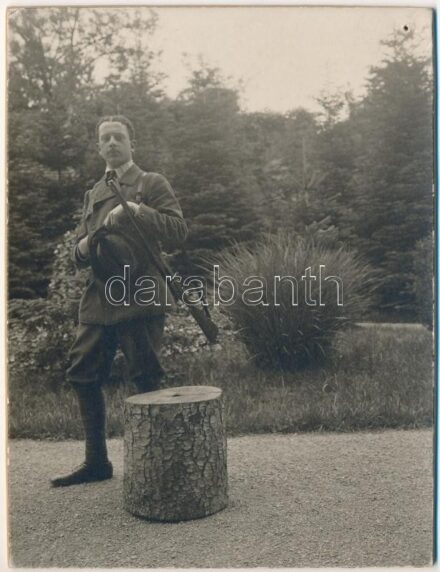 Tavy Tibor vadászruhában puskával / Hunter with gun. photo (8,3 x 11 cm) (apró lyuk / tiny pinhole)