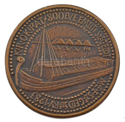 Fritz Mihály (1947-) 1983. 'Királyi Okirat 800 éve említi Szegedet - MÉE Szegedi Szerv.' egyoldalas bronz emlékérem (57mm) T:1-