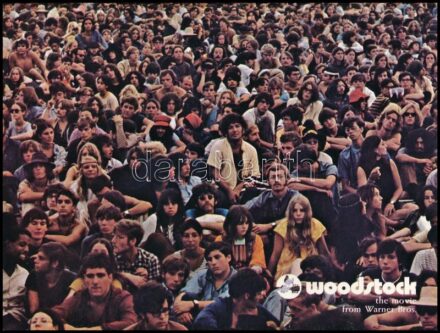 1970 Woodstock, 3 Days of Peace & Music, a film by Michael Wadleigh, Warner Bros. / angol nyelvű, képes ismertető a Woodstock c. amerikai filmről, 48 p., jó állapotban