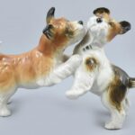 Ens porcelán foxi kutya pár, jelzett, hibátlan, m: 17 cm