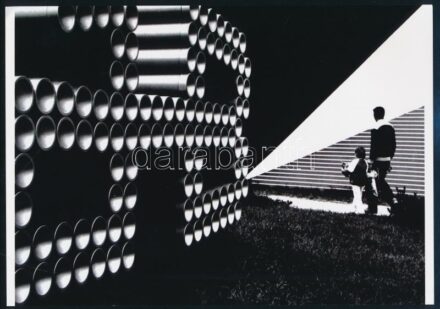 cca 1972 Gebhardt György budapesti fotóművész fotógrafikája, modern nagyítás, 18x24 cm