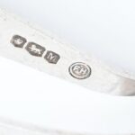 Ezüst(Ag) hajlított nyelű orvosságos kanál, jelzett, h: 7,6 cm, nettó: 22,4 g - Image 3