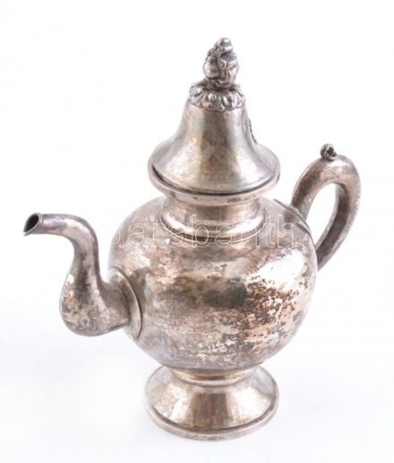 Ezüst(Ag) tibeti teáskanna, jelzés nélkül, m: 20 cm, nettó: 453 g
