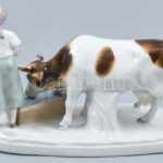 Carl Scheidig, tehén itatás, porcelán, jelzett, kopásnyomokkal, 23x10 cm, m: 16 cm - Image 2