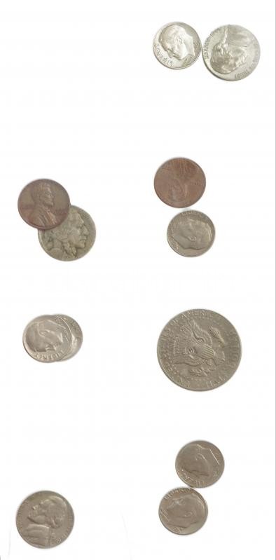 Amerikai Egyesült Államok ~1920-1993. 1c-1/2$ (46db) kisalakú berakóban, össz névérték: 9.77$. Benne főleg 1/4$ Cu-Ni érmék (34db), illetve 1db 1944. 5c Ag 'Jefferson' + és 1db 1964. 10c Ag 'Roosevelt' T:vegyes USA ~1920-1993. 1 Cent -