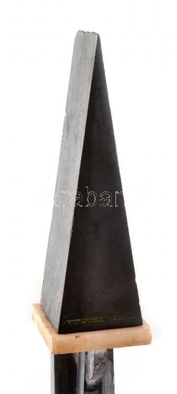 Tornay Endre András (1949-2008): szobor. Kétféle márvány, fa. Jelzett 72 cm - Image 2