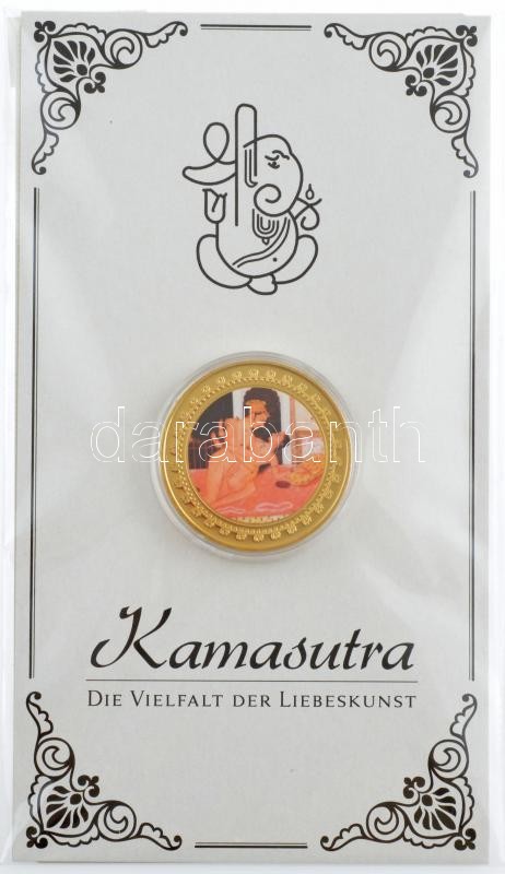 DN 'Kámaszutra - Tágra nyitott pozíció' aranyozott Cu multicolor érem, német nyelvű leírással, magyar tanúsítvánnyal T:1 ND 'Kamasutra - Die weit geöffnete Stellung' gold plated multicolor Cu coin with German language description and - Image 3