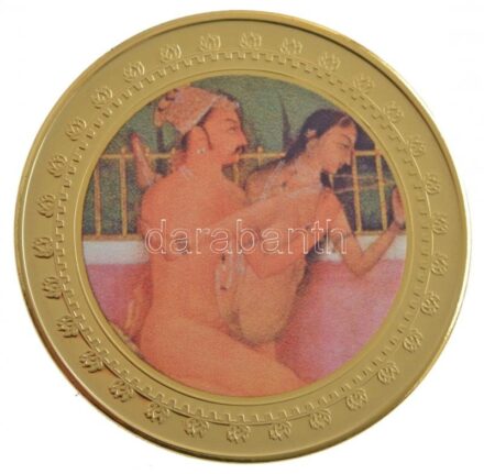 DN 'Kámaszutra - Viharos pozíció' aranyozott Cu multicolor érem, német nyelvű leírással, magyar tanúsítvánnyal T:1 ND 'Kamasutra - Die stürmische Position' gold plated multicolor Cu coin with German language description and Hungarian