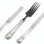 Ezüst (Ag) nyelű 3 db kínáló, jelzett, kopott, h: 20-21 cm