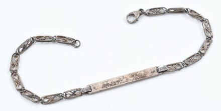 Ezüst(Ag) karkötő, jelzés nélkül, h: 19,5 cm, nettó: 5,2 g