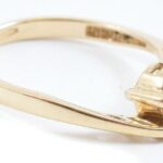 Arany (Au) 14K gyűrű 0,6 ct brillel (kő felületén sérülések), jelzett, méret: 51, bruttó: 1,9 g - Image 3