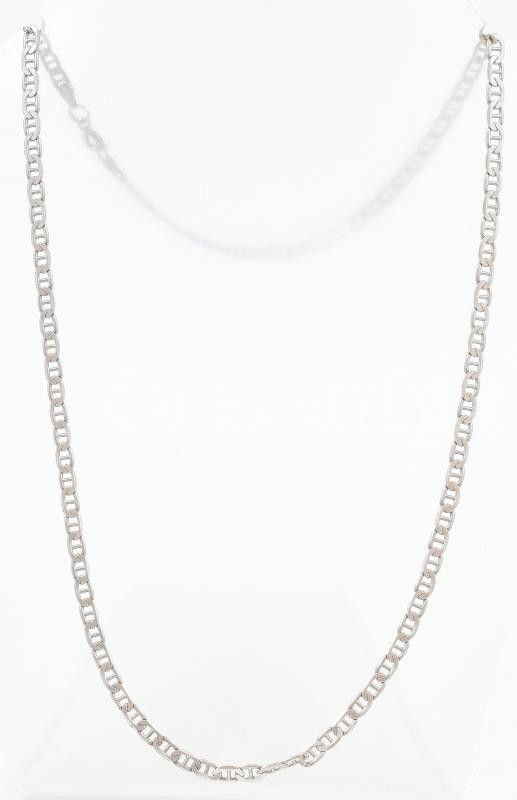 Ezüst(Ag) nyaklánc, jelzett, pótolt fém csattal, h: 46 cm, bruttó: 10,7 g