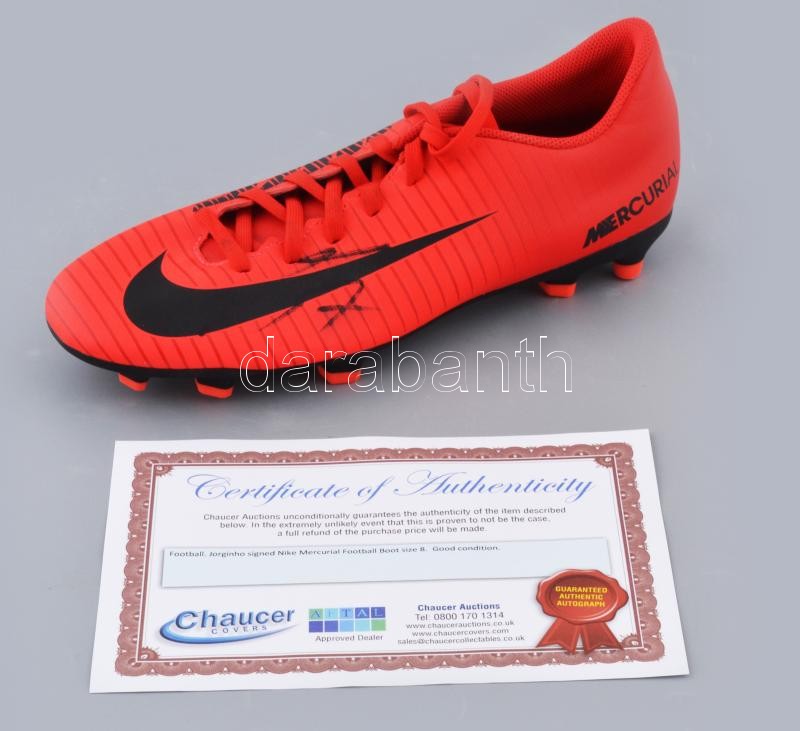 Jorginho (Jorge Luiz Frello Filho, 1991- ) brazil származású olasz labdarúgó által dedikált Nike Mercurial futballcipő, 8-as (42-es) méret, újszerű állapotban, tanúsítvánnyal / Nike Mercurial football boot, signed by