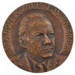 Kalmár Márton (1946-) 1989. 'Szabon József emlékérem / A fül-orr-gége klinika igazgatója 1960-1977' kétoldalas bronz emlékérem (90mm) T:1-,2 ph