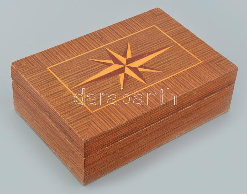 Retró fadoboz, kopásokkal, 25x18 cm