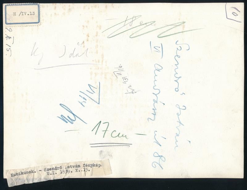 Szendrő István (1908-2000): Kubikosok, 1939.X.15. Hátoldalán jelzett, feliratozott vintage fotó, 23,5x17 cm - Image 2