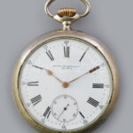 Patek Philippe zsebóra cca 1910. Jelzett szerkezettel, Szerkezet szám 108468. Szép számlappal, fém tokkal. Működő, jó állapotban. d: 54 mm / Patek Philippe metal pocket watch