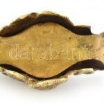 Kutyafejes bronz iratfogó, XIX. sz., jelzés nélkül, kis kopásnyomokkal, h: 18 cm - Image 4