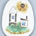 Janáky Viktor (1933-1999): mázas kerámia, retro, falidísztál, kézzel festett, jelzett, hibátlan, 27x21cm