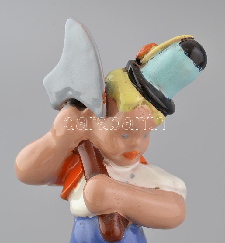 Komlós testvérek Budapest: Favágó fiú. Mázas kerámia jelzett, csorba. m: 25,5 cm - Image 2