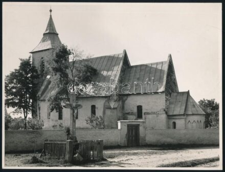 cca 1930 Vizsoly, református templom, hátoldalon feliratozott fotó, 17,5×23,5 cm