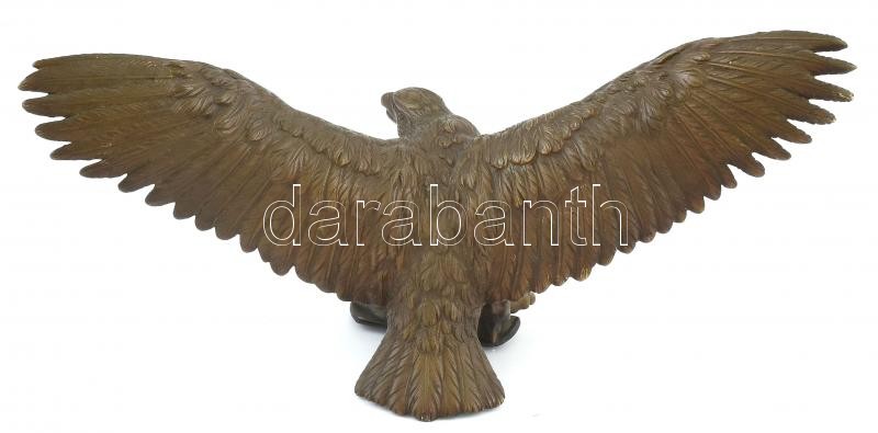 Jelzés nélkül: Turul. Öntött, patinázott bronz, m: 19 cm, d: 39 cm - Image 3