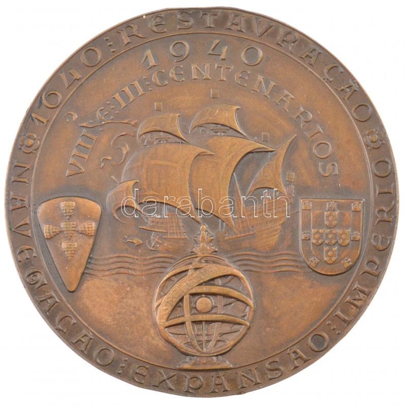 Portugália 1940. 'A tengeri felfedezések 400. évfordulója' kétoldalas bronz emlékérem. Szign.: Joao da Silva (90mm) T:1-,2 ph. Portugal 1940. '400th anniversary of maritime discoveries' two-sided bronze commemorative medallion. Sign.: Joao - Image 2