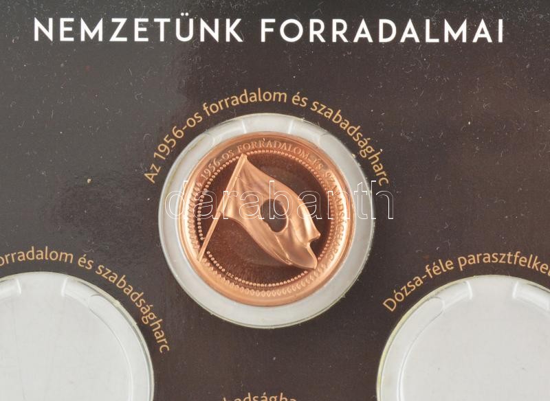 Ifj. Szlávics László (1959-) 2016. 'Nemzetünk forradalmai / 1956-os forradalom és szabadságharc' kétoldalas bronz emlékérem 'Nemzetünk forradalmai' kartonlapon, tanúsítvánnyal (36mm) T:PP ujjlenyomat, patina - Image 2